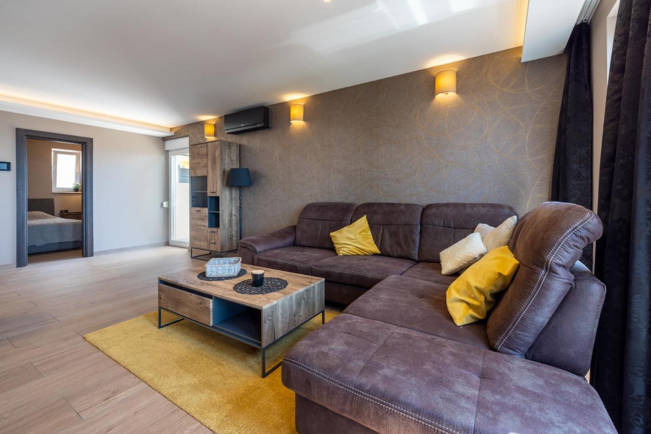 Dolly Lux Apartment Crikvenica Luaran gambar